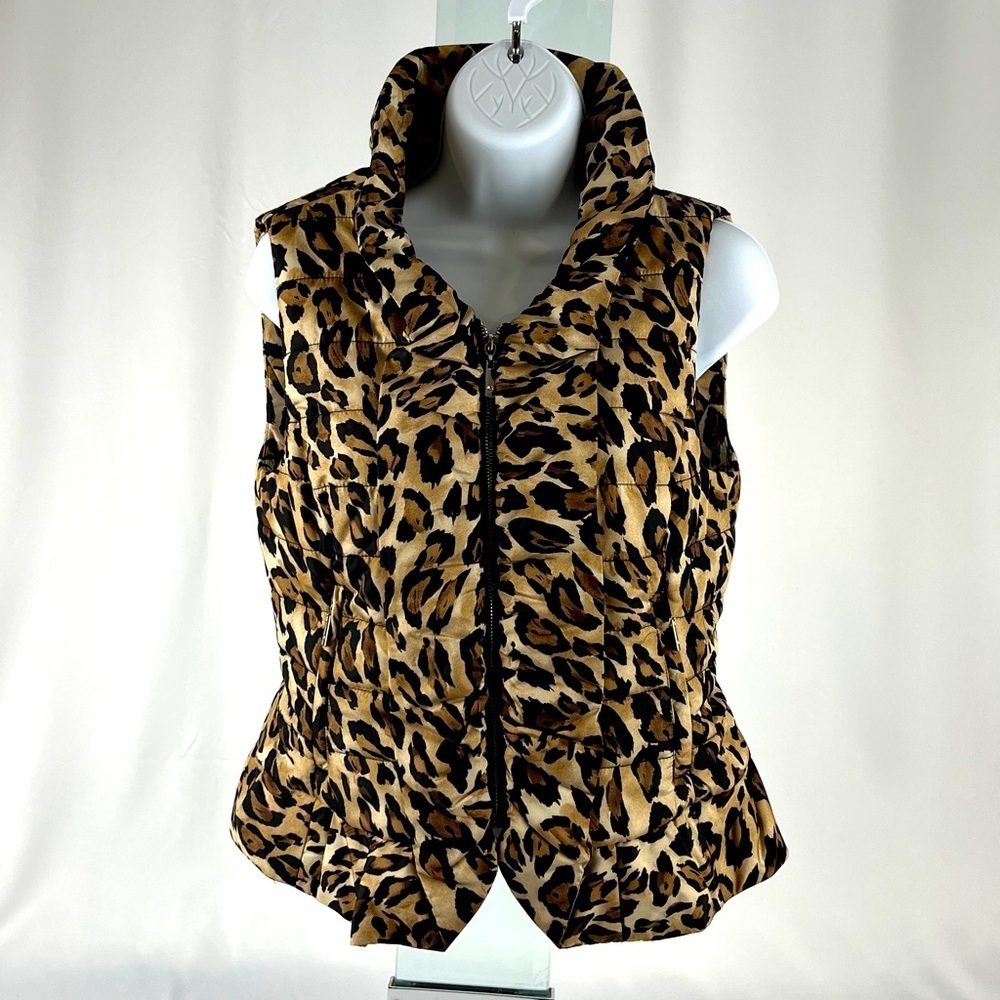 White House Black Market Leopard RUFFLED PUFFER VEST XS Black Brown Beige
